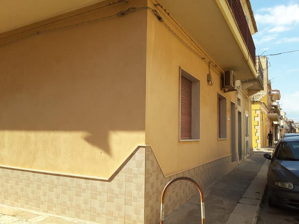 La Casa Di Salvi Apartment Santa Croce Camerina Exterior foto
